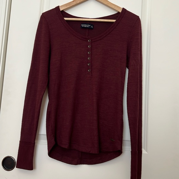 Abercrombie & Fitch Burgundy Long Sleeve Top - Picture 2 of 4
